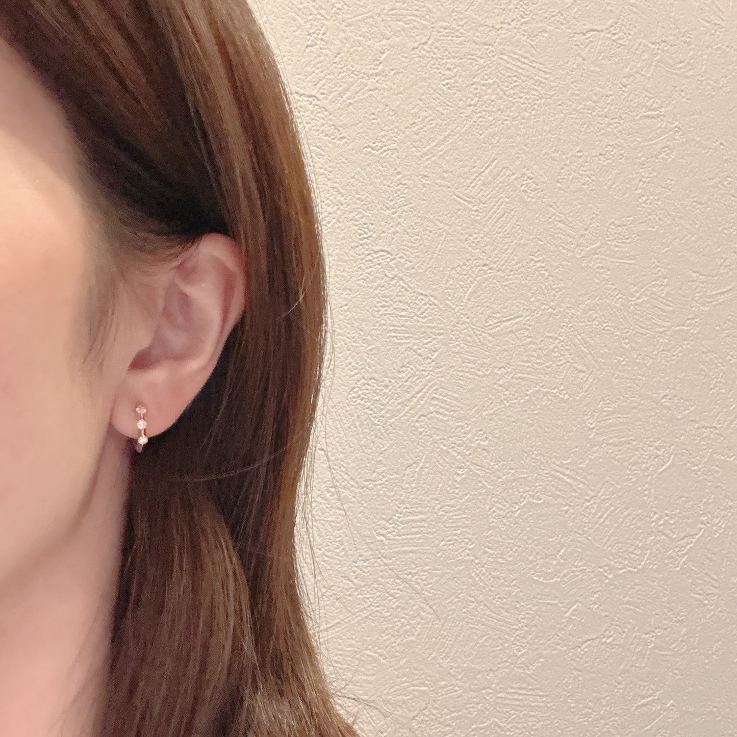 K18WG 3粒ダイヤ ピアス