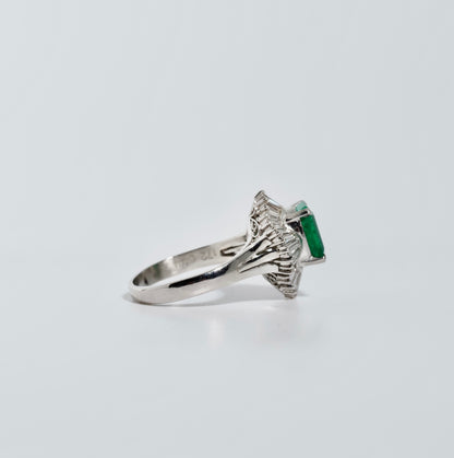 Pt900 1粒エメラルド＆バゲットカットダイヤ リング #14