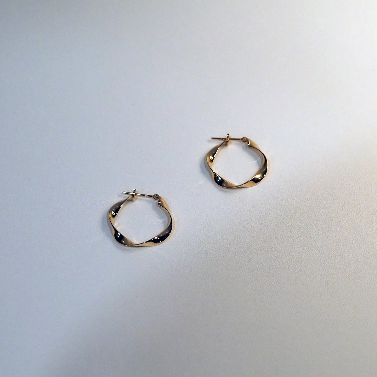 Mare フープ イヤリング S