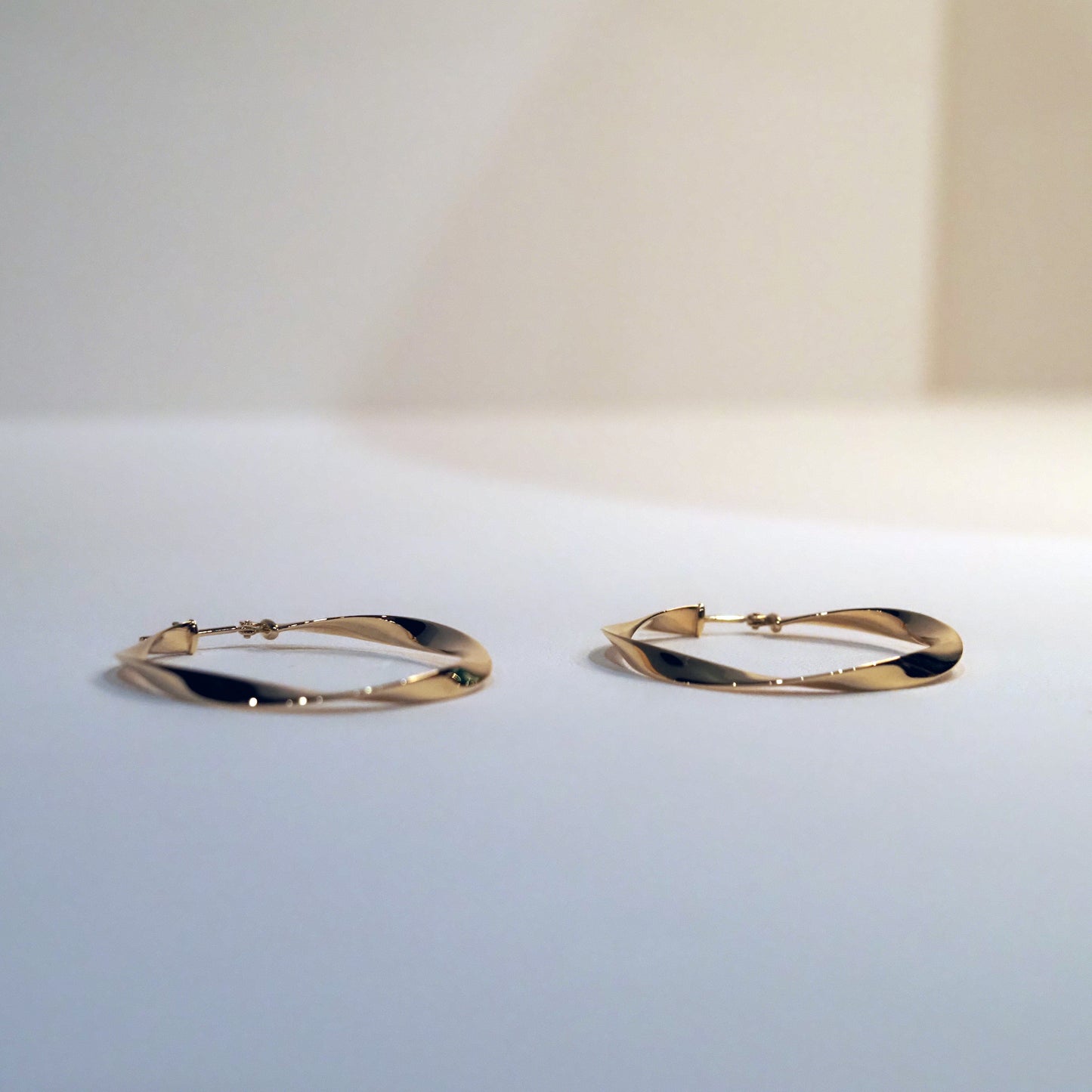 Mare フープ イヤリング L