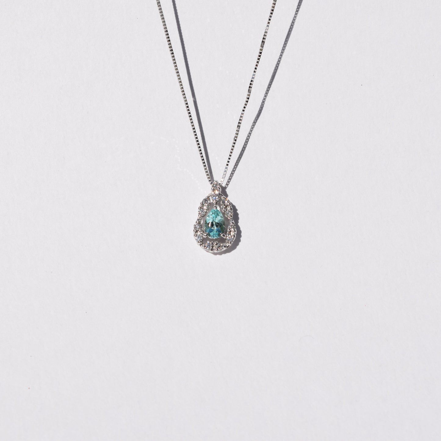 K18WG パライバトルマリン ネックレス