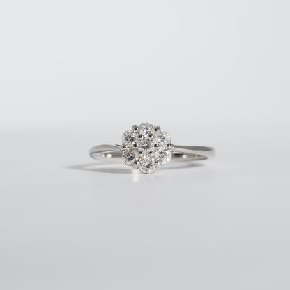 Pt900 スモールフラワー ダイヤ リング #11.5