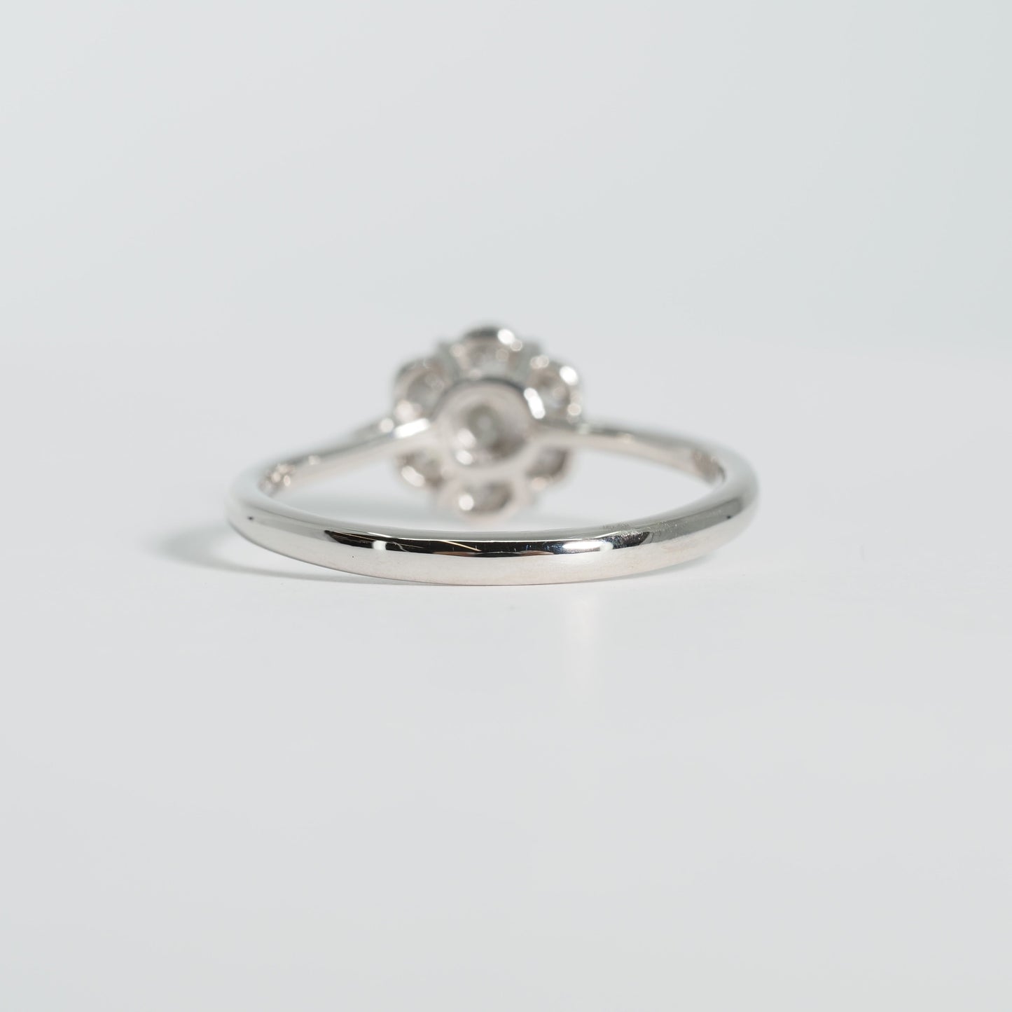 Pt900 スモールフラワー ダイヤ リング #11.5