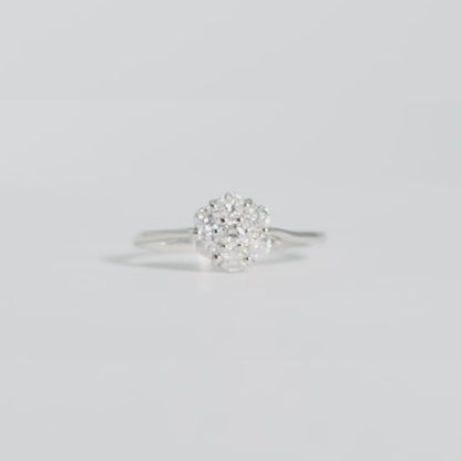 Pt900 スモールフラワー ダイヤ リング #11.5